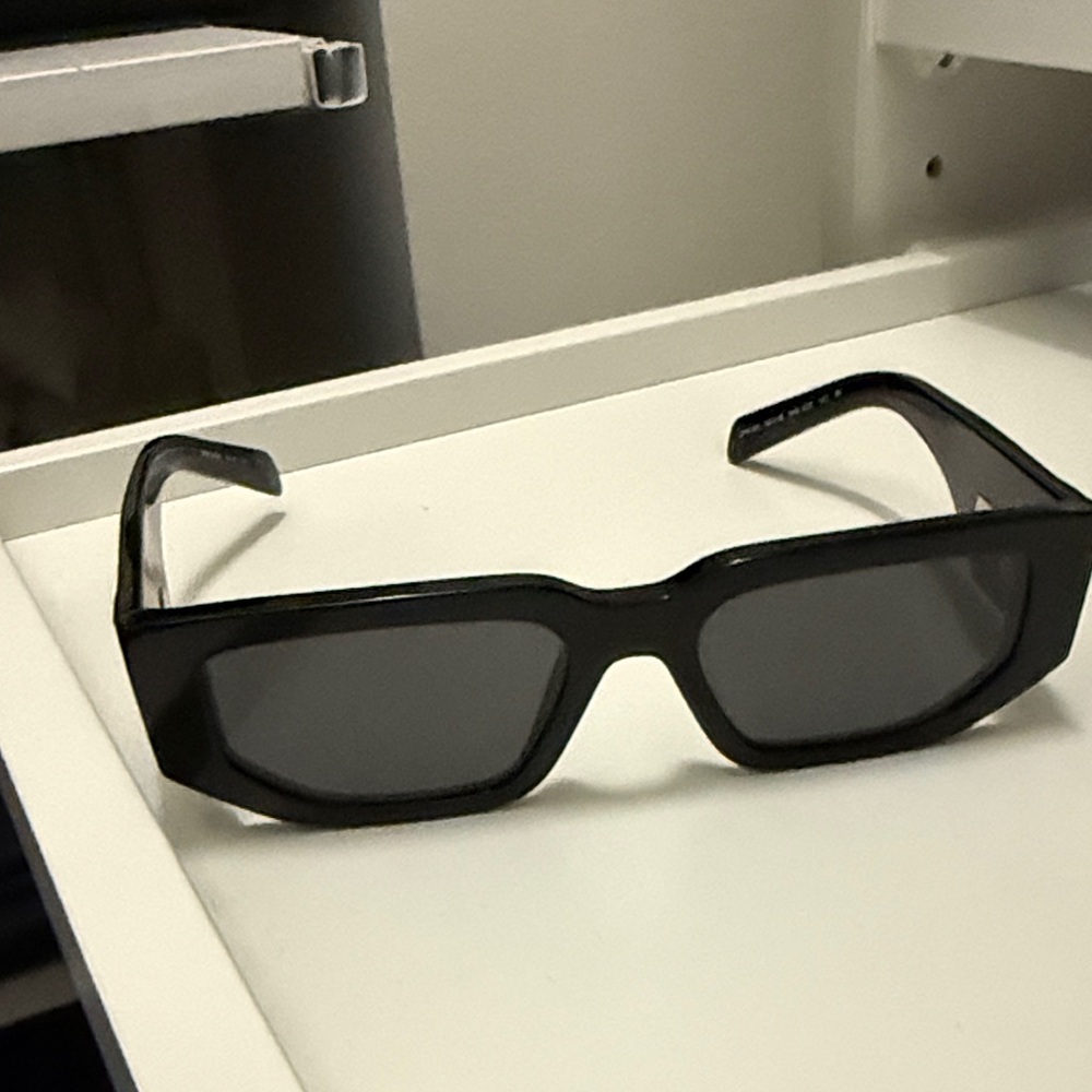 Prada Glossy Black Designer Sunglasses - Picture 3 of 4